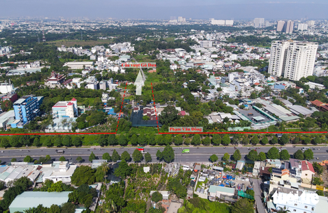 Cuối năm nay khởi công làm 6km vành đai 2 TP.HCM- Ảnh 1. Trong ảnh là hướng đi của đoạn vành đai 2 từ đường Võ Nguyên Giáp đến đường Phạm Văn Đồng (hướng tuyến trong bài viết được vẽ tương đối theo báo cáo, quy hoạch) - Ảnh: CHÂU TUẤN
