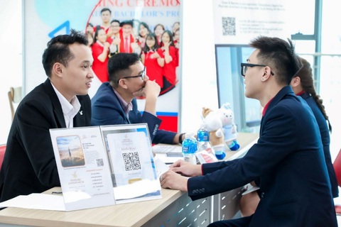 UEF với mạng lưới hơn 1.000 doanh nghiệp đối tác, không lo việc làm- Ảnh 4. UEF với mạng lưới hơn 1.000 doanh nghiệp đối tác, không lo việc làm- Ảnh 4.
