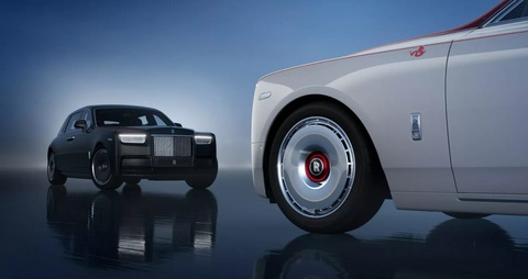 Rolls-Royce ra bản siêu độc đón Tết: Chỉ riêng tạo chòm sao rồng mất tới 3 tháng- Ảnh 2. Rolls-Royce ra bản siêu độc đón Tết: Chỉ riêng tạo chòm sao rồng mất tới 3 tháng- Ảnh 2.