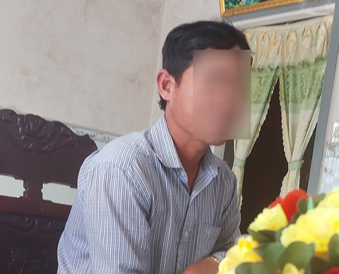 Kỷ luật giám đốc bảo hiểm xã hội huyện vì để nhân viên lập danh sách khống nhận tiền hỗ trợ- Ảnh 1. Nhiều người không dự hội nghị khách hàng và không ký tên nhưng vẫn có chữ ký trong danh sách nhận tiền - Ảnh: THANH HUYỀN