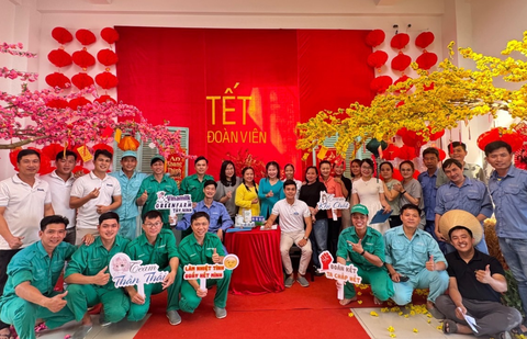 Chuyện dùng nhân tài của 'ông lớn' ngành sữa Việt- Ảnh 3. Tết sum vầy của nhân viên Vinamilk - Ảnh: V.N