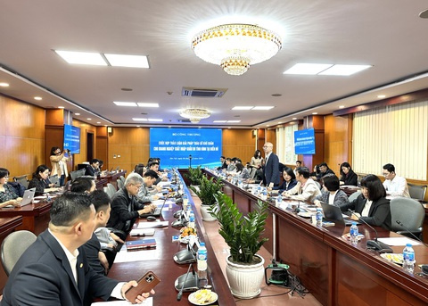 Khủng hoảng ở Biển Đỏ tác động đến vận chuyển, xuất nhập khẩu thế nào?- Ảnh 1. Bộ Công Thương tổ chức cuộc họp với các bộ ngành liên quan về tháo gỡ cho doanh nghiệp khi xuất khẩu - Ảnh: N.AN