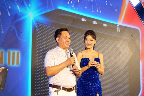 Hàng quán khởi sắc sau thời gian tìm cách ‘thoát đáy’- Ảnh 3. Chủ quán Bia Sệt bày tỏ sự hứng khởi trong hoạt động lần này của Xanh SM và Tiger Beer khi mang đến cho hàng ngàn khách hàng những