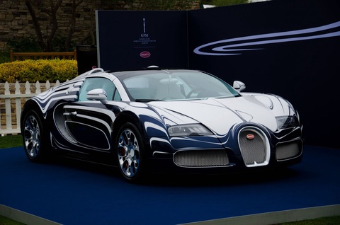 Bugatti tạo ra xe sứ duy nhất thế giới giá 43 tỉ đồng- Ảnh 7. Bugatti tạo ra xe sứ duy nhất thế giới giá 43 tỉ đồng- Ảnh 7.