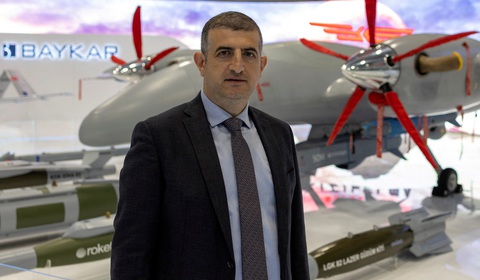 Ông Haluk Bayraktar, giám đốc điều hành của nhà sản xuất máy bay không người lái (drone) Baykar - Ảnh: REUTERS Ông Haluk Bayraktar, giám đốc điều hành của nhà sản xuất máy bay không người lái (drone) Baykar - Ảnh: REUTERS