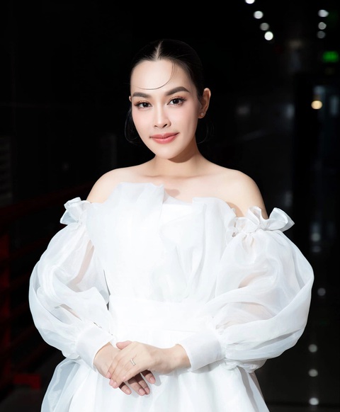 Ngọc Mai bất ngờ trước những thành tích của Theo em về nhà - Ảnh: Facebook nhân vật Ngọc Mai bất ngờ trước những thành tích của Theo em về nhà - Ảnh: Facebook nhân vật