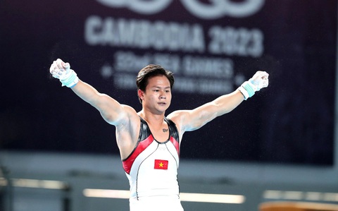 Nguyễn Văn Khánh Phong hy sinh Tết để tìm vé đi Olympic Paris 2024- Ảnh 1. Khánh Phong sẽ phải xa gia đình trong dịp Tết Giáp Thìn để đi thi đấu và tìm vé đến Olympic Paris 2024 - Ảnh: NGUYÊN KHÔI