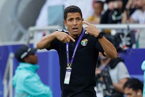 Mùng 1 Tết, xem chung kết Asian Cup 2023 trên kênh nào?- Ảnh 4. HLV Ammouta mang đến cho Jordan chiến thuật hợp lý - Ảnh: REUTERS