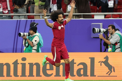 Mùng 1 Tết, xem chung kết Asian Cup 2023 trên kênh nào?- Ảnh 6. Akram Afif sáng cửa đoạt danh hiệu