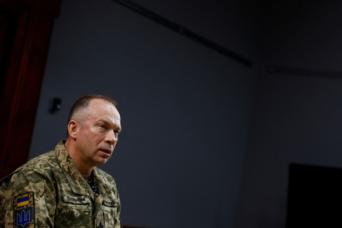 Tướng Oleksandr Syrsky lên nắm quyền quân đội giữa thời điểm Ukraine trông chờ chiến lược mới để đối phó với Nga - Ảnh: REUTERS Tướng Oleksandr Syrsky lên nắm quyền quân đội giữa thời điểm Ukraine trông chờ chiến lược mới để đối phó với Nga - Ảnh: Reuters