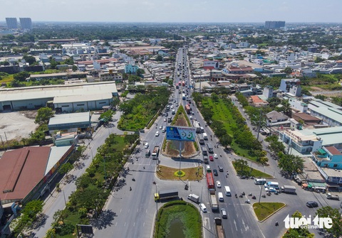 Đường Võ Văn Kiệt nối cao tốc TP.HCM - Trung Lương: Mặt bằng thành bãi rác, trụ cầu cây dại mọc- Ảnh 8. Dự án này hoàn thành sẽ góp phần