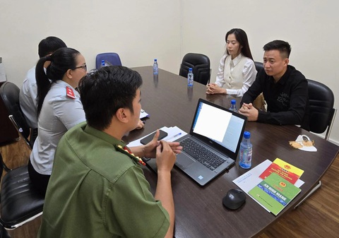 Nam Em làm việc với Sở Thông tin và Truyền thông TP.HCM - Ảnh: Sở Thông tin và Truyền thông TP.HCM cung cấp Nam Em làm việc với Sở Thông tin và Truyền thông TP.HCM - Ảnh: Sở Thông tin và Truyền thông TP.HCM cung cấp