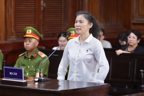 Bà Đặng Thị Hàn Ni tại phiên tòa sơ thẩm - Ảnh: HỮU HẠNH Bà Đặng Thị Hàn Ni tại phiên tòa sơ thẩm - Ảnh: HỮU HẠNH