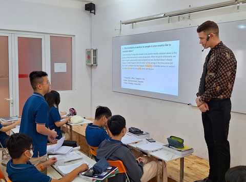 Một trường phổ thông ở TP.HCM dạy IELTS ngay tại trường- Ảnh 2. Một trường phổ thông ở TP.HCM dạy IELTS ngay tại trường- Ảnh 2.
