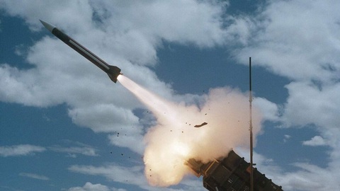 Ukraine bắn hạ 35 drone Shahed của Nga trong đêm- Ảnh 1. Nga và Ukraine không kích qua lại liên tục đêm 9-3 - Ảnh: SLOVOIDILO