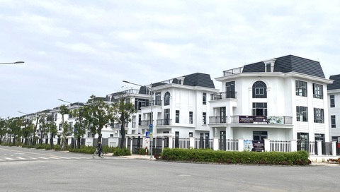 Hàng trăm dự án bất động sản chờ tổ công tác của Thủ tướng gỡ vướng- Ảnh 1. Trên cả nước đang có hàng trăm dự án nhà ở, khu đô thị vướng thủ tục pháp lý cần tổ công tác, các bộ, ngành, địa phương tháo gỡ - Ảnh: BẢO NGỌC