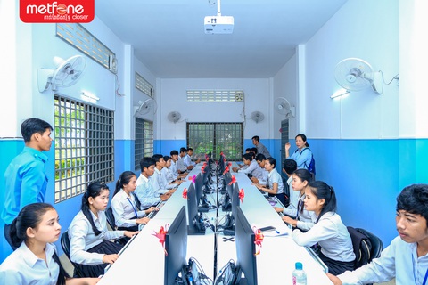 Giải mã ‘siêu dự án đầu tư nước ngoài’ của Viettel- Ảnh 5. Giải mã ‘siêu dự án đầu tư nước ngoài’ của Viettel- Ảnh 5.