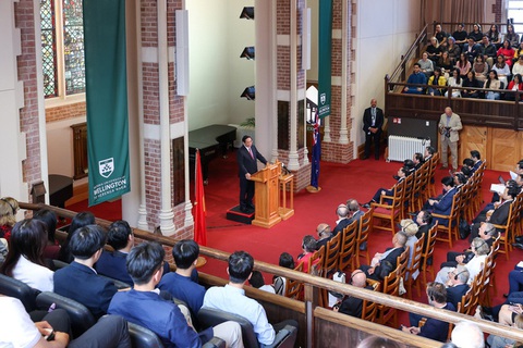 Đại học Victoria là một trong những trường đại học lâu đời và uy tín nhất của New Zealand, cũng là nơi có nhiều sinh viên Việt Nam theo học nhất trong số các trường đại học của New Zealand - Ảnh: VGP Thủ tướng phát biểu tại Đại học Victoria chiều 11-3 - Ảnh: VGP