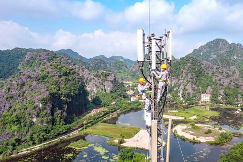 Việt Nam sẽ sớm có 5G thương mại trong quý 2?- Ảnh 1. Viettel vừa công bố đấu giá thành công băng tần 5G, được kỳ vọng sẽ cung cấp dịch vụ 5G thương mại đầu tiên tại Việt Nam - Ảnh: ĐỨC THỌ
