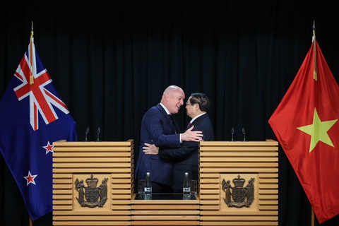 Thủ tướng Phạm Minh Chính và Thủ tướng New Zealand Christopher Luxon trong cuộc họp báo chung sau hội đàm - Ảnh: NHẬT BẮC Thủ tướng Phạm Minh Chính và Thủ tướng New Zealand Christopher Luxon trong cuộc họp báo chung sau hội đàm - Ảnh: NHẬT BẮC