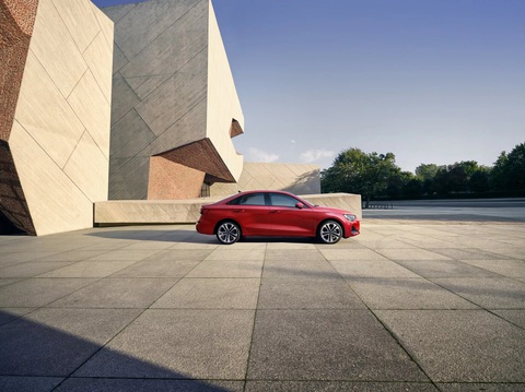 Audi A3 2025 ra mắt, thêm bản giả SUV nhìn như xe gầm cao thực sự- Ảnh 14. Audi A3 2025 ra mắt, thêm bản giả SUV nhìn như xe gầm cao thực sự- Ảnh 14.