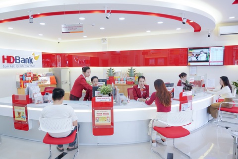 Ngân hàng cung cấp bộ giải pháp tài chính cho cửa hàng xăng dầu- Ảnh 2. Ngân hàng cung cấp bộ giải pháp tài chính cho cửa hàng xăng dầu- Ảnh 2.