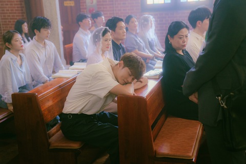 'Tiệm chụp ảnh ma quái' của Joo Won lập thành tích ấn tượng khi vừa lên sóng- Ảnh 5. 'Tiệm chụp ảnh ma quái' của Joo Won lập thành tích ấn tượng khi vừa lên sóng- Ảnh 5.