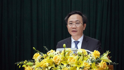 Phó chủ tịch HĐND được bầu làm phó chủ tịch UBND tỉnh Quảng Bình- Ảnh 1. Ông Hoàng Xuân Tân - phó chủ tịch UBND tỉnh Quảng Bình - vừa được bầu - Ảnh: HIẾU LÊ