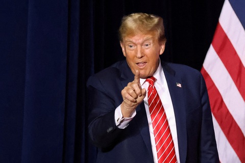 Ông Trump được bỏ 3 tội danh hình sự ở bang Georgia- Ảnh 1. Cựu tổng thống Mỹ Donald Trump - Ảnh: REUTERS