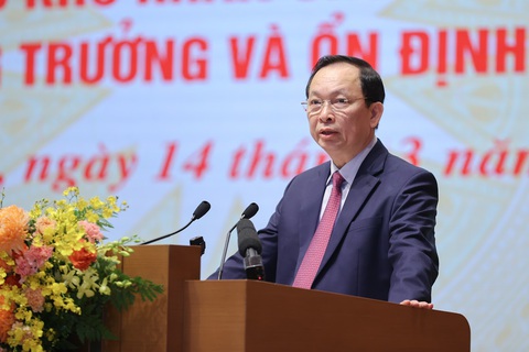 Doanh nghiệp than các nước lãi suất vay 3,5%, Việt Nam vẫn 7-9%- Ảnh 1. Phó thống đốc Ngân hàng Nhà nước Đào Minh Tú - Ảnh: VGP