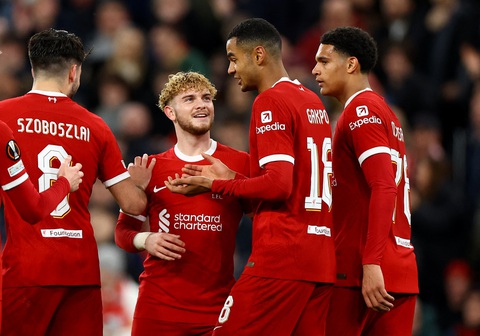 Tin tức thể thao sáng 15-3: Liverpool đi tiếp tại Europa League nhờ tổng tỉ số… 11-2- Ảnh 1. Liverpool không gặp nhiều khó khăn để vào tứ kết Europa League - Ảnh: REUTERS