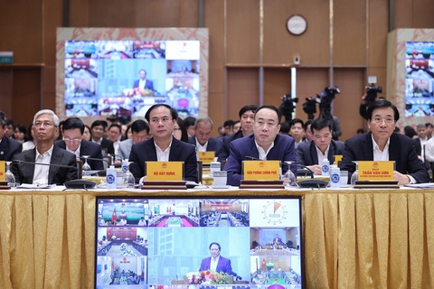Doanh nghiệp đề nghị nghiên cứu hạ lãi suất cho vay nhà ở xã hội- Ảnh 1. Bộ Xây dựng đánh giá việc triển khai nhà ở xã hội ở nhiều địa phương chưa đáp ứng yêu cầu - Ảnh: VGP