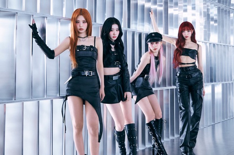 Nhóm ITZY tiếp tục tour lưu diễn toàn cầu thứ hai, đi qua 18 quốc gia trên thế giới - Ảnh: JYP ITZY tiếp tục tour lưu diễn toàn cầu thứ hai trong năm 2024, đi qua 18 quốc gia trên thế giới - Ảnh: JYP