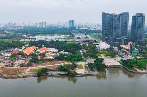 Bờ sông Sài Gòn phía Thủ Thiêm thay đổi rực rỡ- Ảnh 5. Bờ sông Sài Gòn phía Thủ Thiêm thay đổi rực rỡ- Ảnh 5.