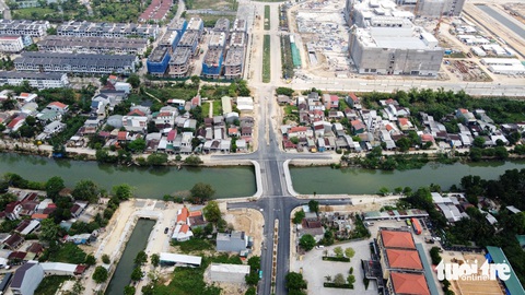 Cầu Lợi Nông ở Huế đã được ‘giải cứu’- Ảnh 4. Toàn cảnh cầu Lợi Nông kết nối 2 khu đô thị An Cựu và Đông Nam Thủy An của TP Huế - Ảnh: N.L.