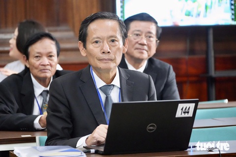 Luật sư đề nghị xem xét lại tội tham ô của bà Trương Mỹ Lan- Ảnh 1. Luật sư Phan Trung Hoài là 1 trong 4 luật sư bào chữa cho bà Trương Mỹ Lan - Ảnh: HỮU HẠNH