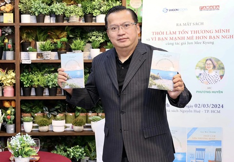 Chủ tịch Saigon Books: Tuổi đôi mươi đừng ngại lối đi khác biệt - Ảnh 2. Ông Nguyễn Tuấn Quỳnh: Tôi chọn ngành xuất bản sách vì muốn góp phần mang lại tri thức giá trị cho mọi người