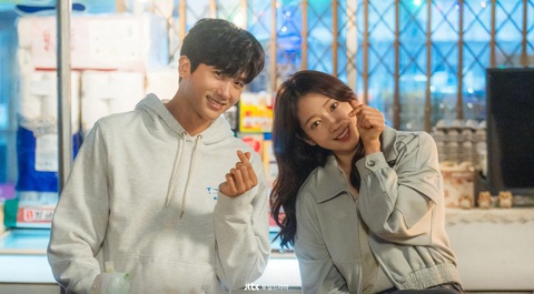 Ơn trời, Park Shin Hye đã thoát mác nữ diễn viên hôn tệ nhất màn ảnh- Ảnh 2. Park Shin Hye và Park Hyung Sik được cho là diễn chưa ăn ý trong Doctor Slump (tựa Việt: Nốt trầm đời bác sĩ).