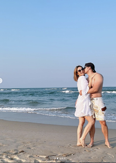 Vương Quân Ninh tại Đà Nẵng Vương Quân Hinh và chồng tại Đà Nẵng