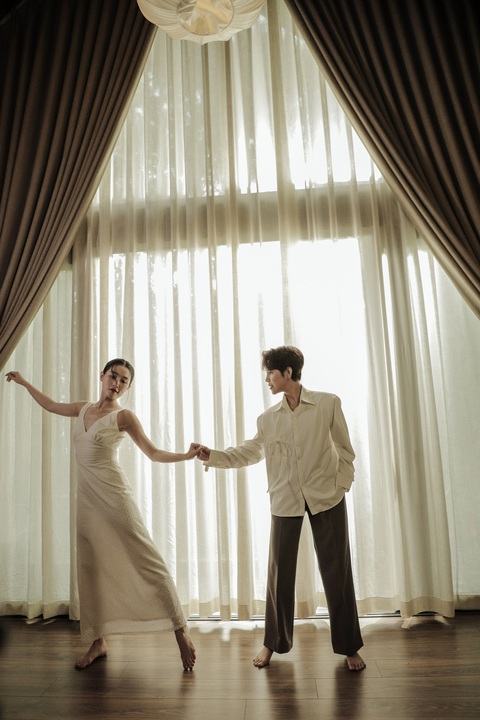 Vũ Cát Tường ra mắt ca khúc 'bao lụy', chưa kịp tung MV đã thành hit- Ảnh 4. Vũ Cát Tường ra mắt ca khúc 'bao lụy', chưa kịp tung MV đã thành hit- Ảnh 4.