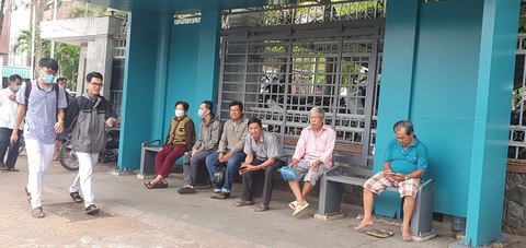 Sẽ cho quảng cáo tại nhà chờ xe buýt ở Cần Thơ- Ảnh 1. Nhà chờ xe buýt tại TP Cần Thơ sắp tới sẽ được khai thác quảng cáo - Ảnh: LÊ DÂN