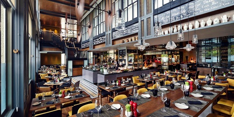 Sofitel Saigon Plaza: Nét sang trọng Pháp giữa lòng Sài Gòn- Ảnh 3. Sofitel Saigon Plaza: Nét sang trọng Pháp giữa lòng Sài Gòn- Ảnh 3.