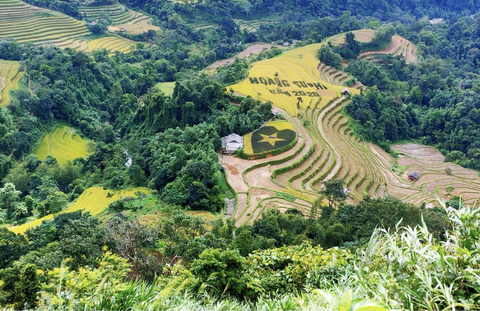 Bảo tồn, lưu giữ nét đẹp văn hóa vùng cao: Gửi gắm vào thế hệ tương lai - Ảnh 1. Bảo tồn, lưu giữ nét đẹp văn hóa vùng cao: Gửi gắm vào thế hệ tương lai - Ảnh 1.