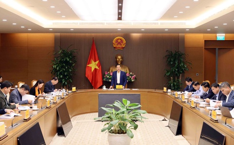Phó thủ tướng: Bắt đúng bệnh để có giải pháp quản lý thị trường vàng- Ảnh 1. Phó thủ tướng chủ trì cuộc họp về triển khai công điện của Thủ tướng về thị trường vàng - Ảnh: VGP
