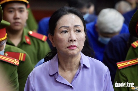 Bà Trương Mỹ Lan nói 'tim như rỉ máu', đòi SCB trả tiền thuê nhà- Ảnh 1. Bà Trương Mỹ Lan - Ảnh: HỮU HẠNH