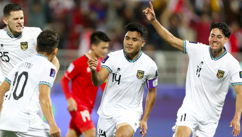 Thể lực của các tuyển thủ Indonesia là vấn đề khiến HLV Shin Tae Yong lo lắng - Ảnh: BOLA Thể lực của các tuyển thủ Indonesia là vấn đề khiến HLV Shin Tae Yong lo lắng - Ảnh: BOLA