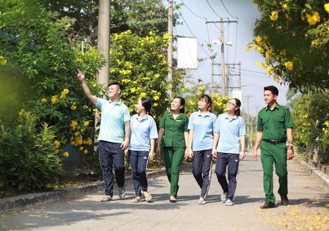 Mời dự lễ kỷ niệm 48 năm Thanh niên xung phong TP.HCM- Ảnh 1. Lực lượng Thanh niên xung phong TP.HCM thường xuyên tổ chức các hội thao, sinh hoạt ngoại khóa cho cán bộ và học viên các trường thuộc lực lượng - Ảnh: CHÂU TUẤN