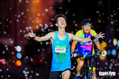 Hơn 9.000 vận động viên tranh tài tại Giải marathon quốc tế Đà Nẵng 2024- Ảnh 3. Vận động viên tranh tài tại Cuộc thi marathon quốc tế Đà Nẵng 2023 - Ảnh: TL