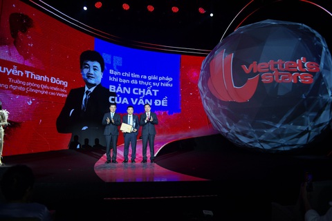 Anh Nguyễn Thanh Đông - Tổng công ty Công nghiệp Công nghệ cao Viettel: Đồng tác giả hai công nghệ lõi là Anh Nguyễn Thanh Đông - Tổng công ty Công nghiệp Công nghệ cao Viettel: Đồng tác giả hai công nghệ lõi là
