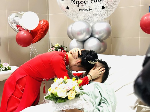 Đám cưới đã diễn ra đúng dự kiến nhưng được tổ chức ở một nơi rất đặc biệt - Ảnh: BVCC Đám cưới đã diễn ra đúng dự kiến nhưng được tổ chức ở một nơi rất đặc biệt - Ảnh: BVCC